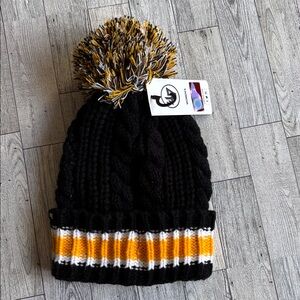 Iowa Hawkeyes Hat Black & Gold Pom Winter CableKnit Thick‎ Beanie NCAA NEW GIFT